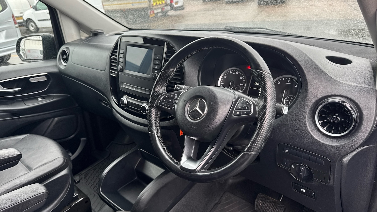 Used Mercedes-Benz Vito 2021 for sale - 77262262: Photo 11