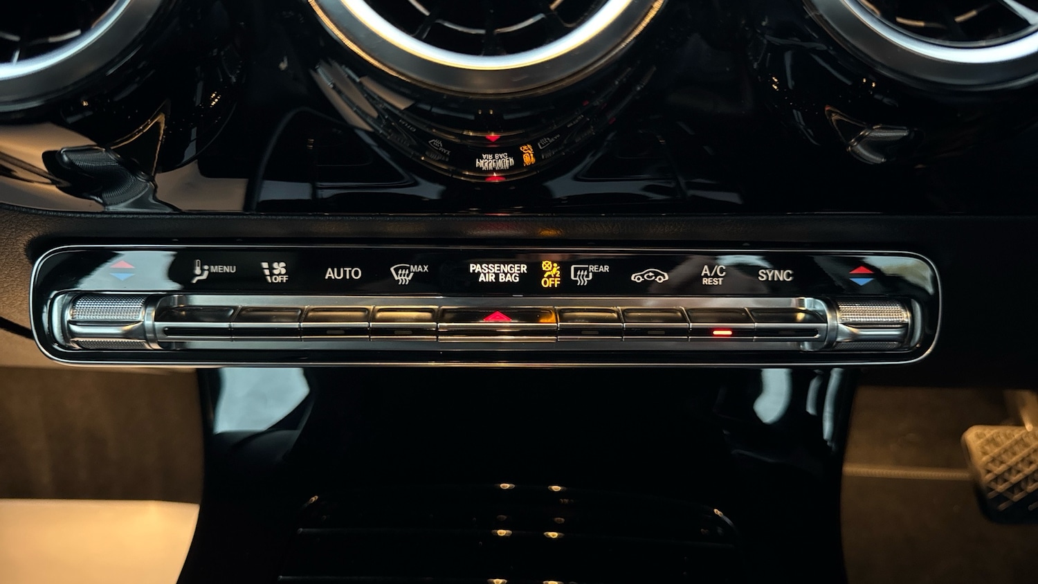 Used Mercedes-Benz A-Class 2020 for sale - 76719997: Photo 35