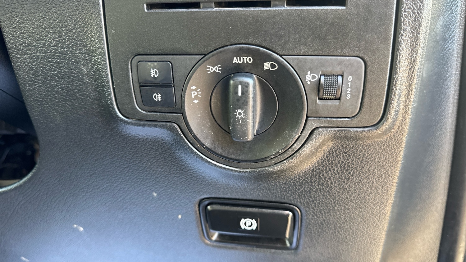 Used Mercedes-Benz Vito 2021 for sale - 76709717: Photo 25