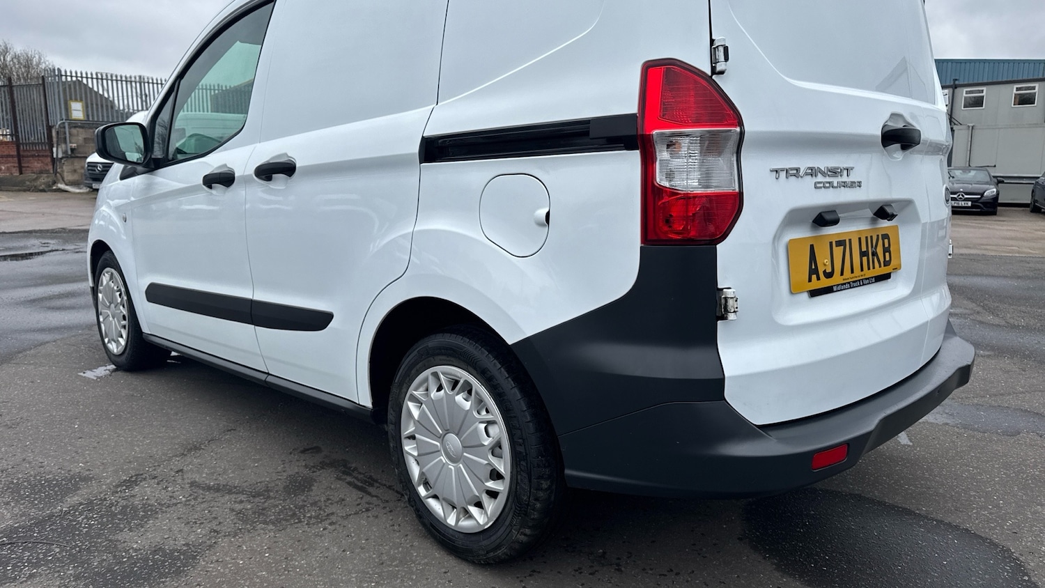 Used Ford Transit Courier 2022 for sale - 77916070: Photo 32