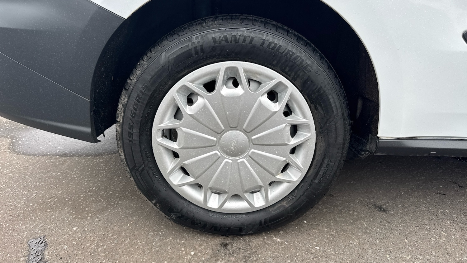 Used Ford Transit Courier 2022 for sale - 77916070: Photo 37