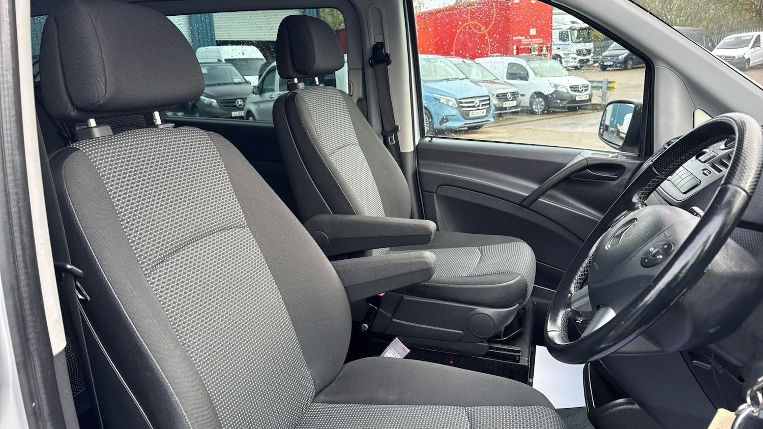 Used Mercedes-Benz Vito 2014 for sale - 76696614: Photo 10