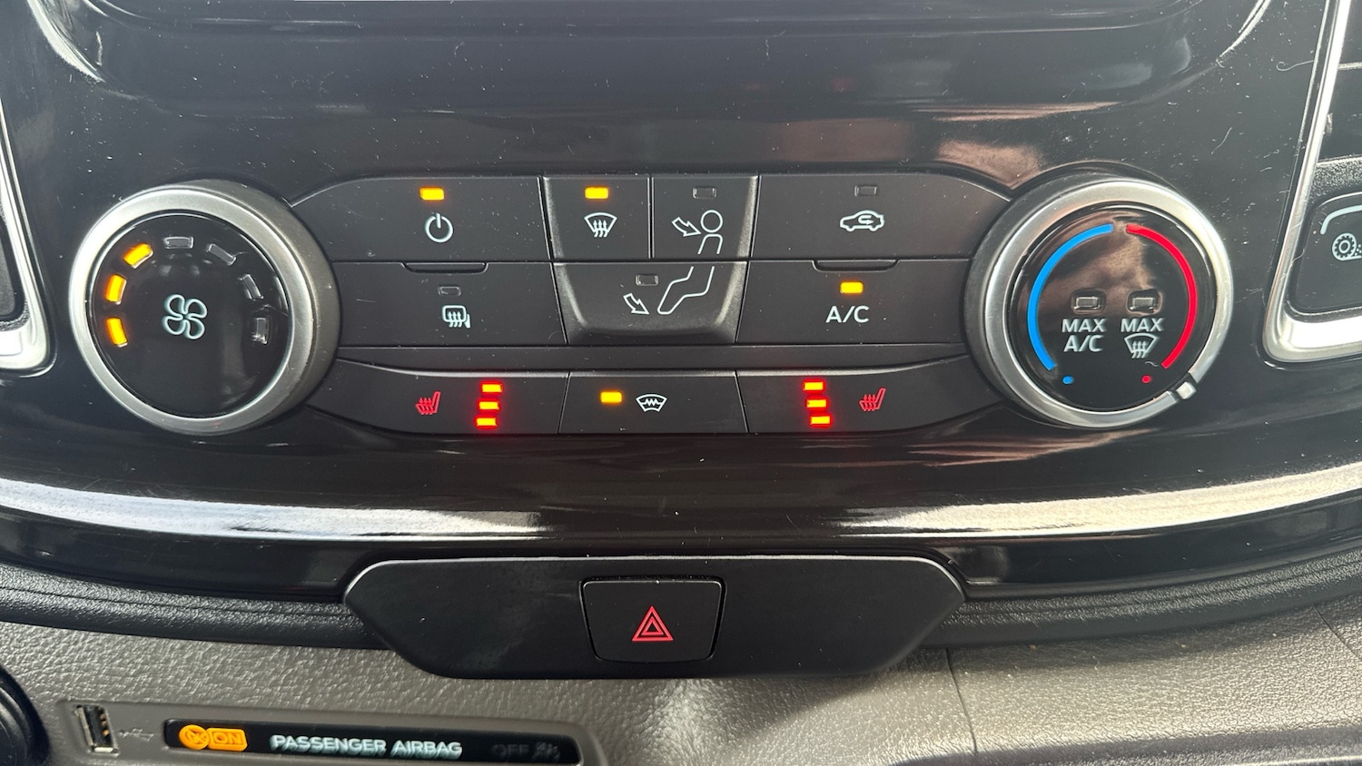 Used Ford Transit Custom 2023 for sale - 77589318: Photo 24