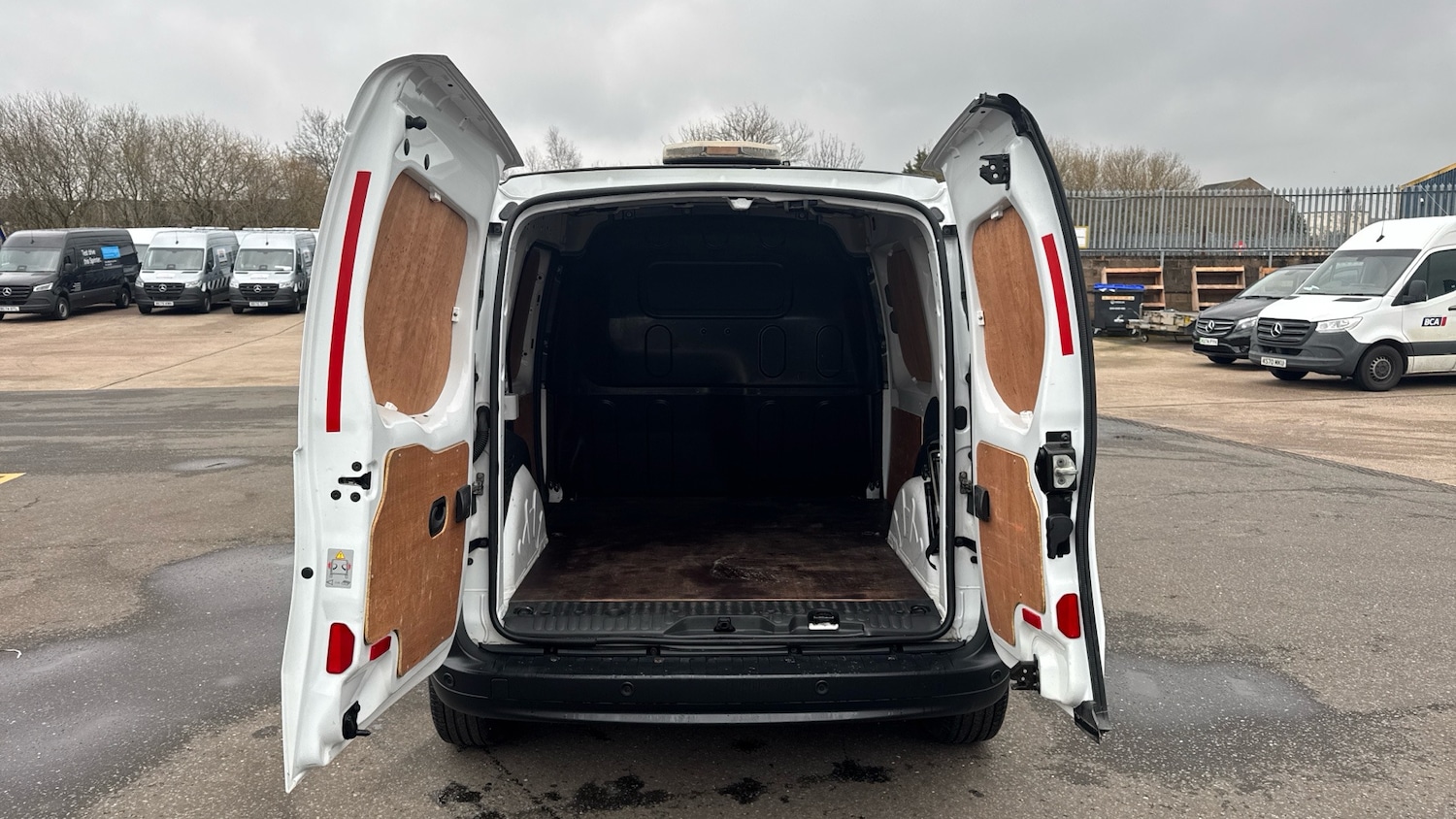 Used Mercedes-Benz Citan 2017 for sale - 77416833: Photo 17