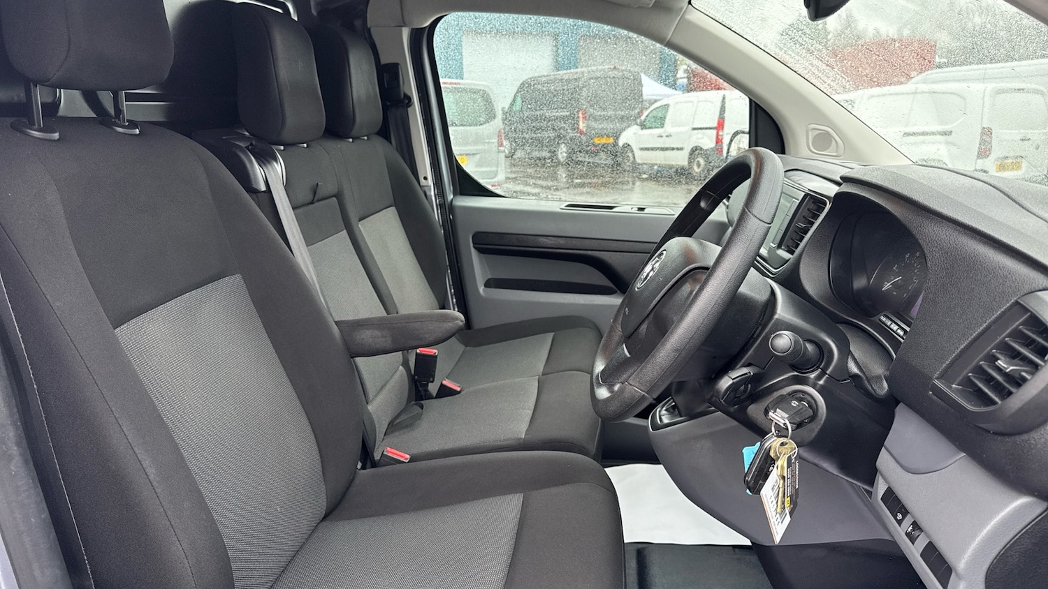 Used Vauxhall Vivaro 2022 for sale - 77335976: Photo 10