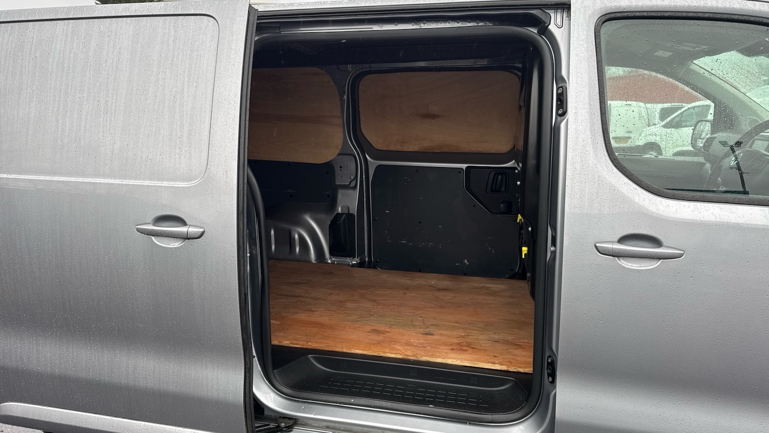 Used Vauxhall Vivaro 2022 for sale - 77335976: Photo 19