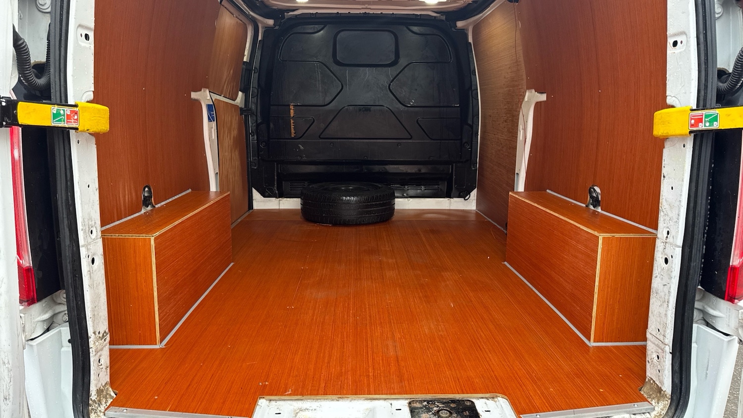 Used Ford Transit Custom 2019 for sale - 77602032: Photo 16