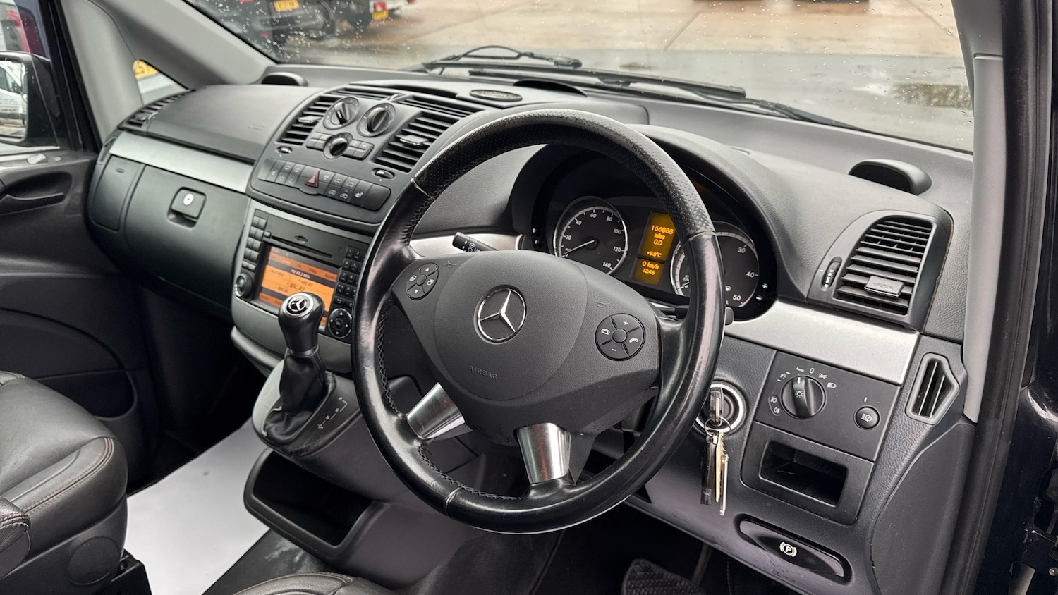 Used Mercedes-Benz Vito 2013 for sale - 77258084: Photo 11