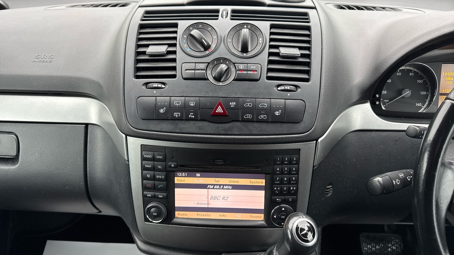 Used Mercedes-Benz Vito 2013 for sale - 77258084: Photo 12