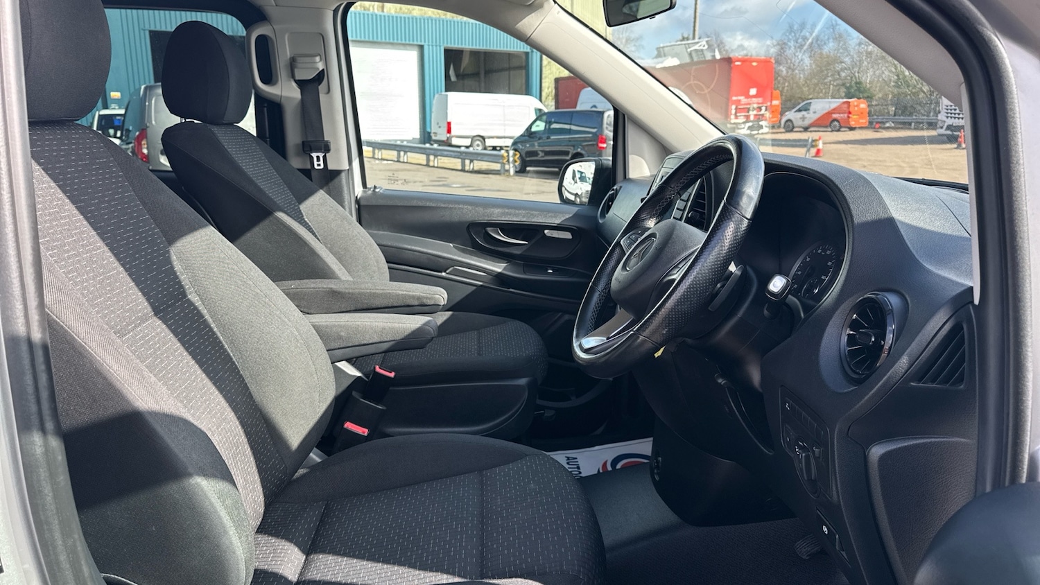 Used Mercedes-Benz Vito 2021 for sale - 77915437: Photo 10