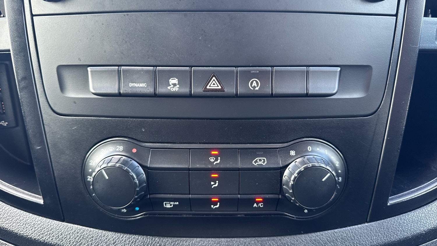 Used Mercedes-Benz Vito 2021 for sale - 77915437: Photo 28