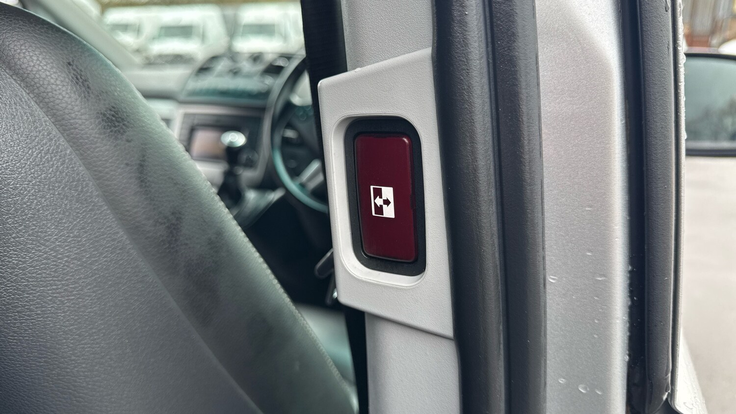 Used Mercedes-Benz Vito 2013 for sale - 77915777: Photo 30