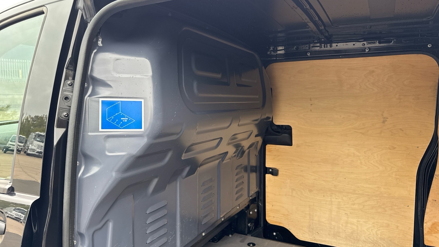 Used Mercedes-Benz Vito 2021 for sale - 76298775: Photo 14