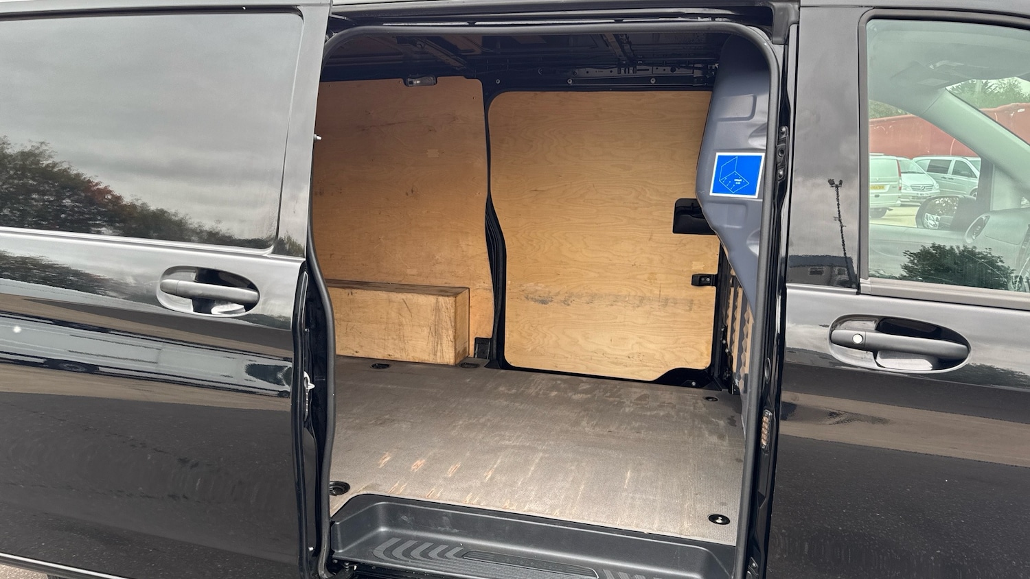 Used Mercedes-Benz Vito 2021 for sale - 76298775: Photo 18