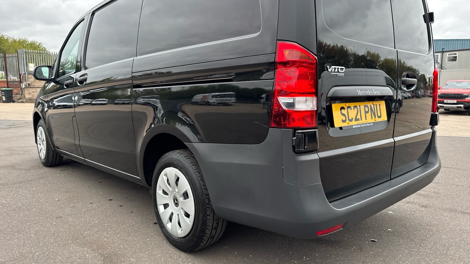 Used Mercedes-Benz Vito 2021 for sale - 76298775: Photo 32