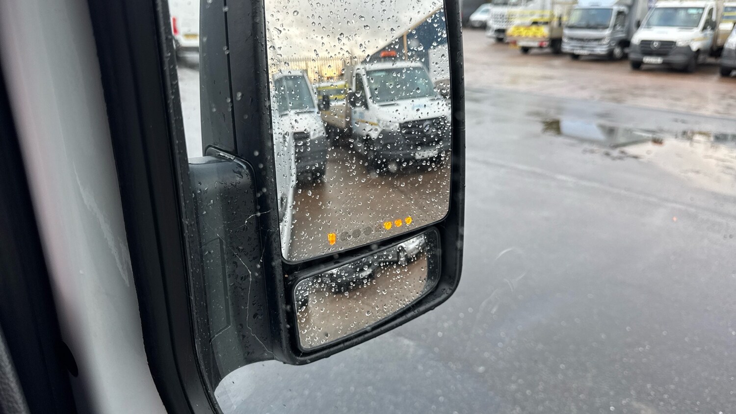 Used Mercedes-Benz Sprinter 2018 for sale - 76709314: Photo 30