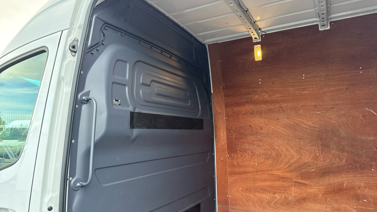 Used Mercedes-Benz Sprinter 2022 for sale - 76799579: Photo 14