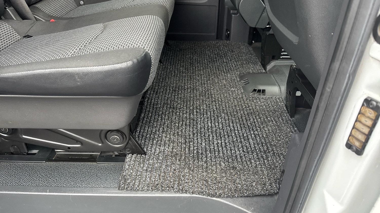 Used Mercedes-Benz Vito 2014 for sale - 77335691: Photo 28