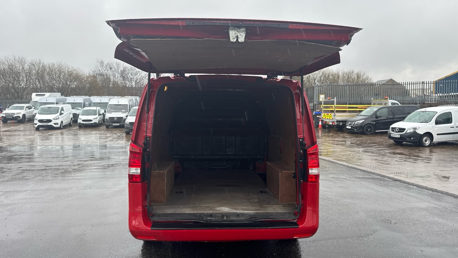 Used Mercedes-Benz Vito 2018 for sale - 77543567: Photo 17