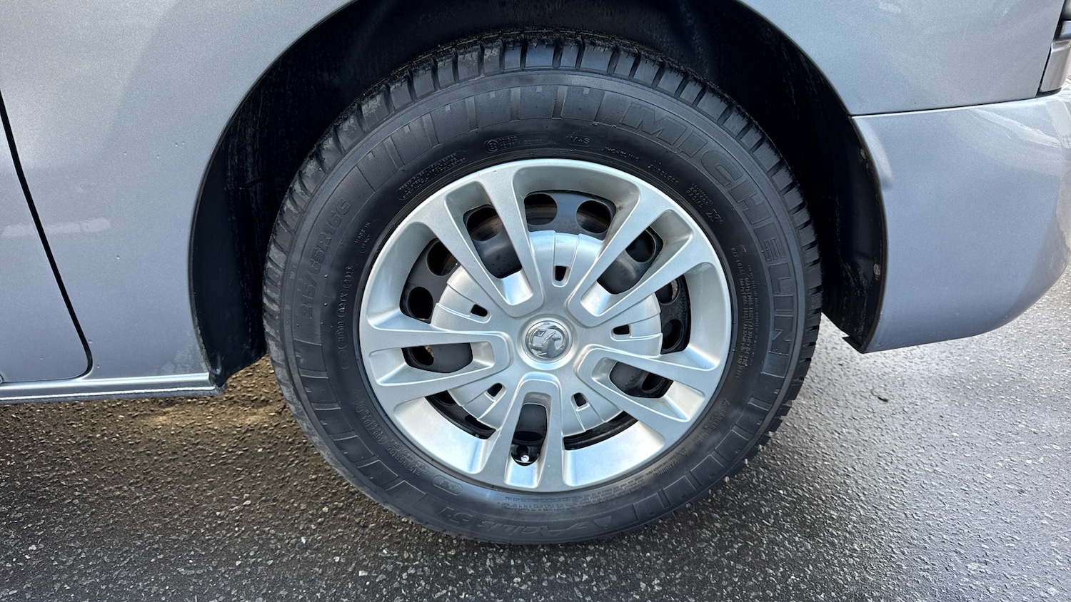 Used Vauxhall Vivaro 2022 for sale - 77261850: Photo 37