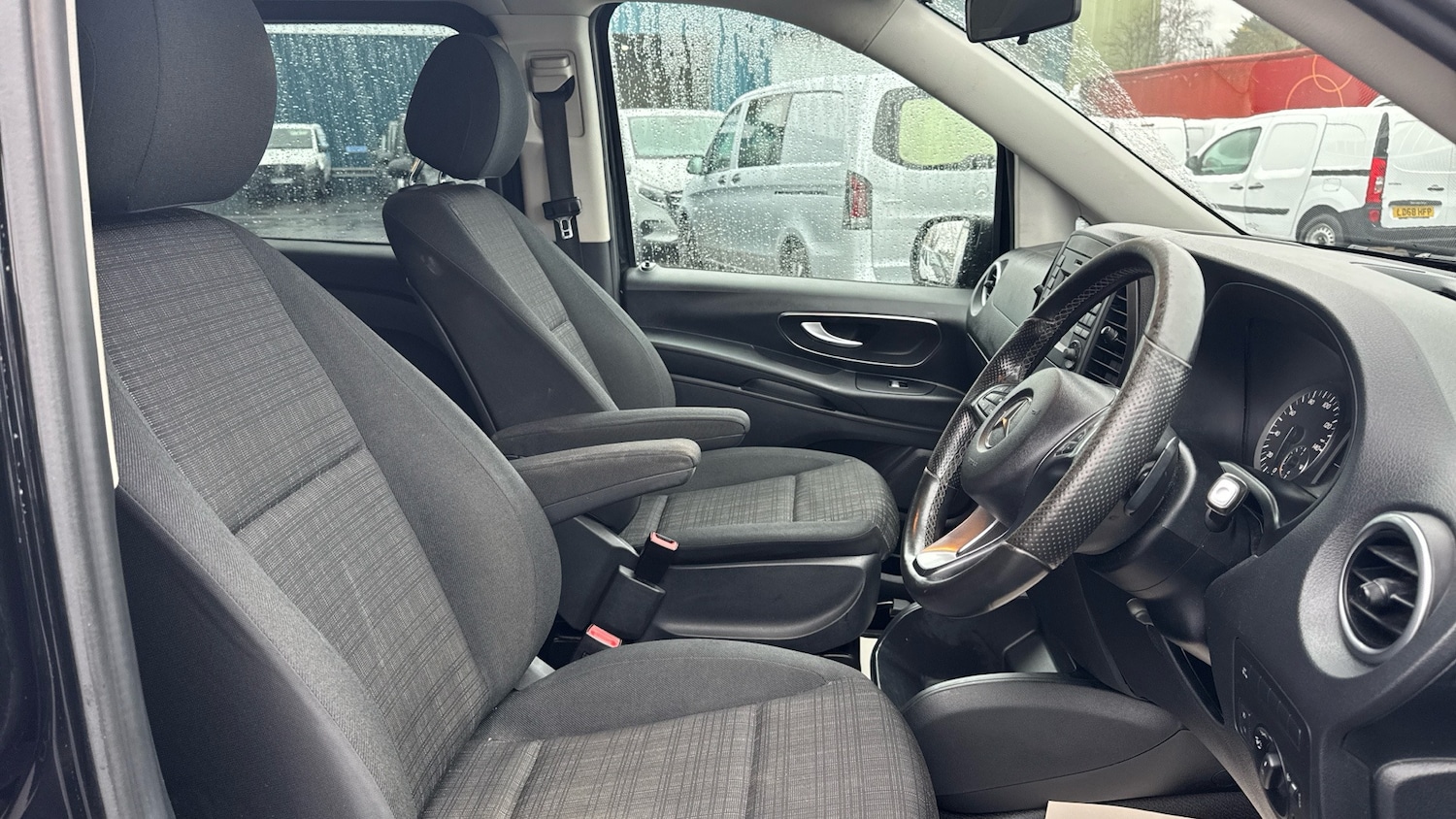 Used Mercedes-Benz Vito 2018 for sale - 77261900: Photo 10