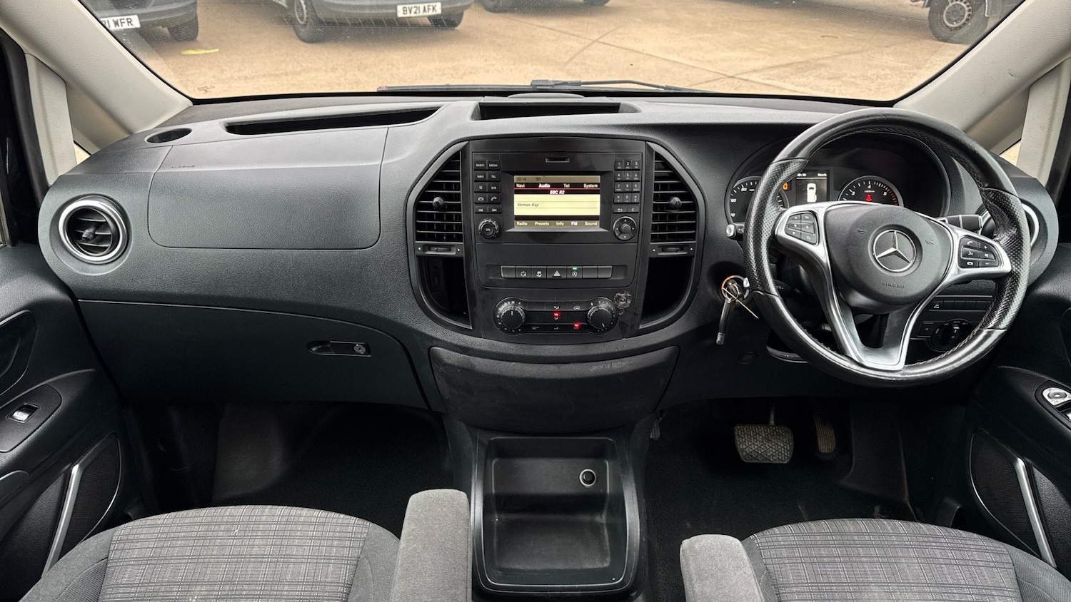 Used Mercedes-Benz Vito 2018 for sale - 77063258: Photo 20