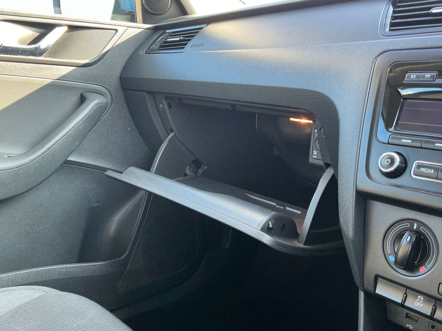 Used Skoda Rapid 2013 for sale - 77749053: Photo 24