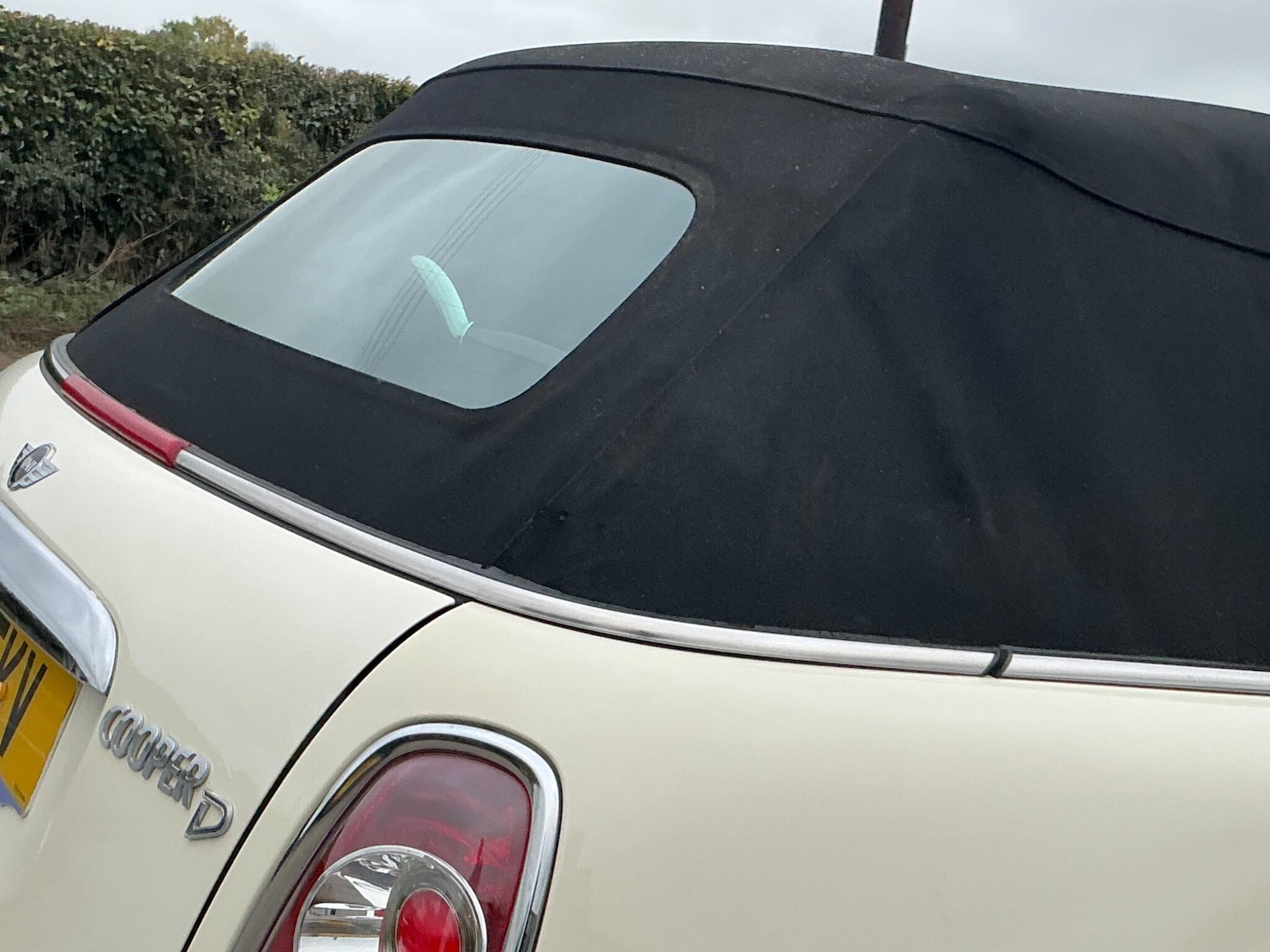 Used MINI Convertible 2011 for sale - 76457984: Photo 27