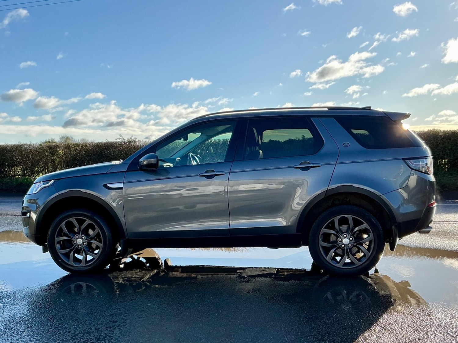 Used Land Rover Discovery Sport 2017 for sale - 76633355: Photo 6