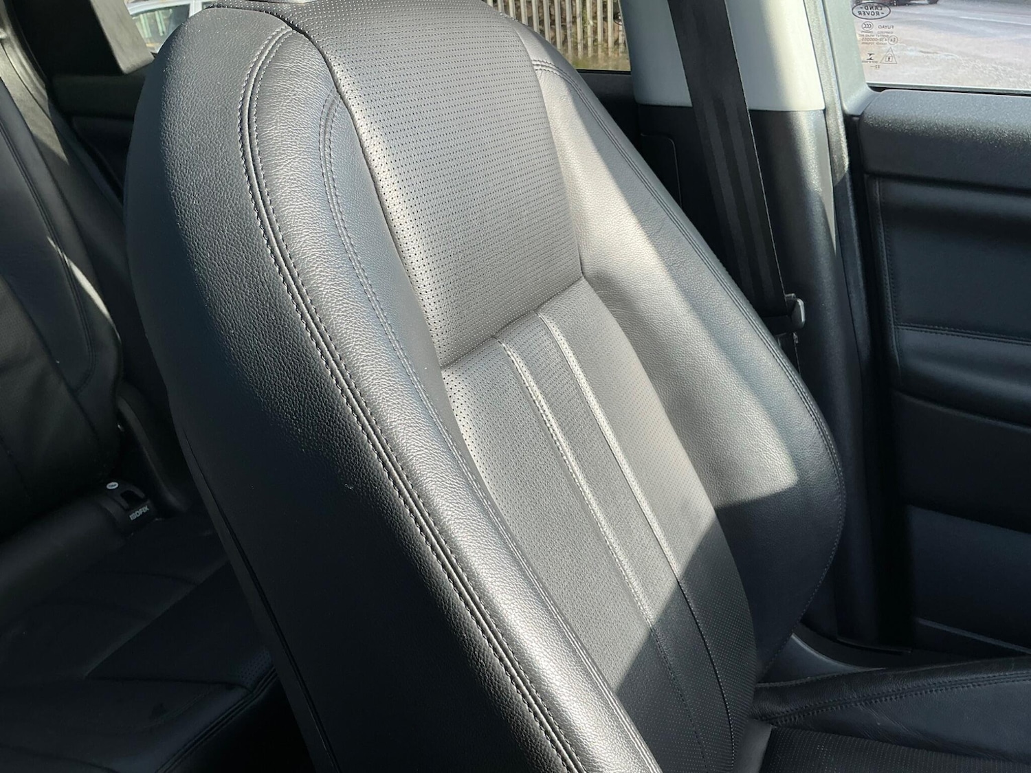 Used Land Rover Discovery Sport 2017 for sale - 76633355: Photo 65