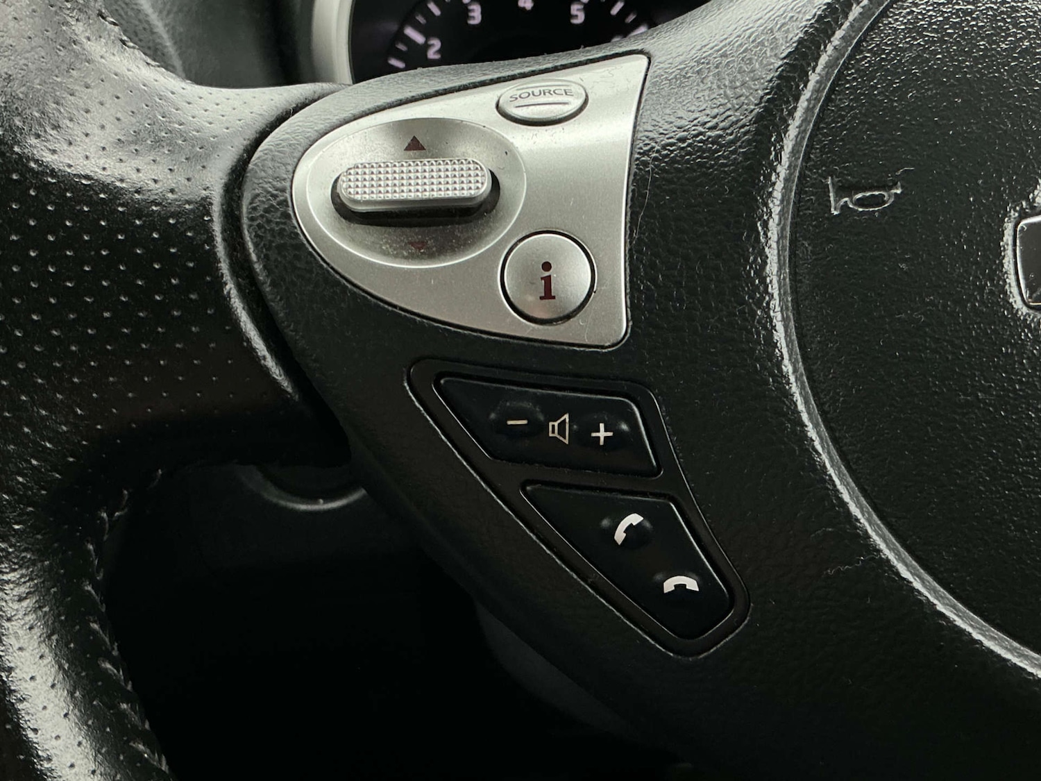 Used Nissan Juke 2016 for sale - 77643192: Photo 55