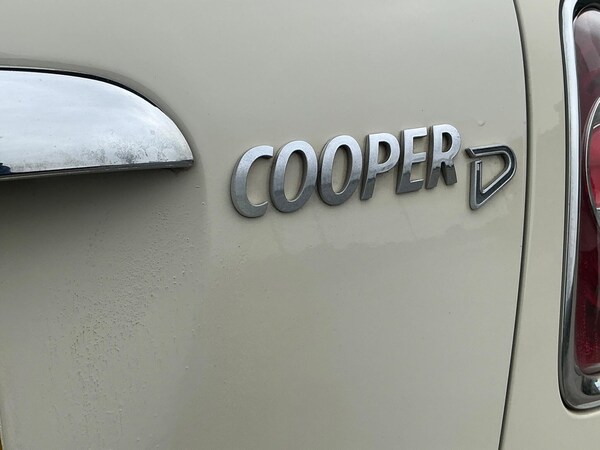 Used MINI Convertible 2011 for sale - 76269874: Photo 19