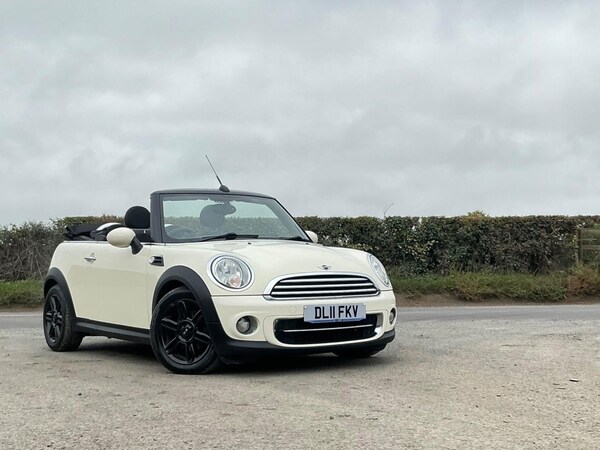 Used MINI Convertible 2011 for sale - 76269874: Photo 53
