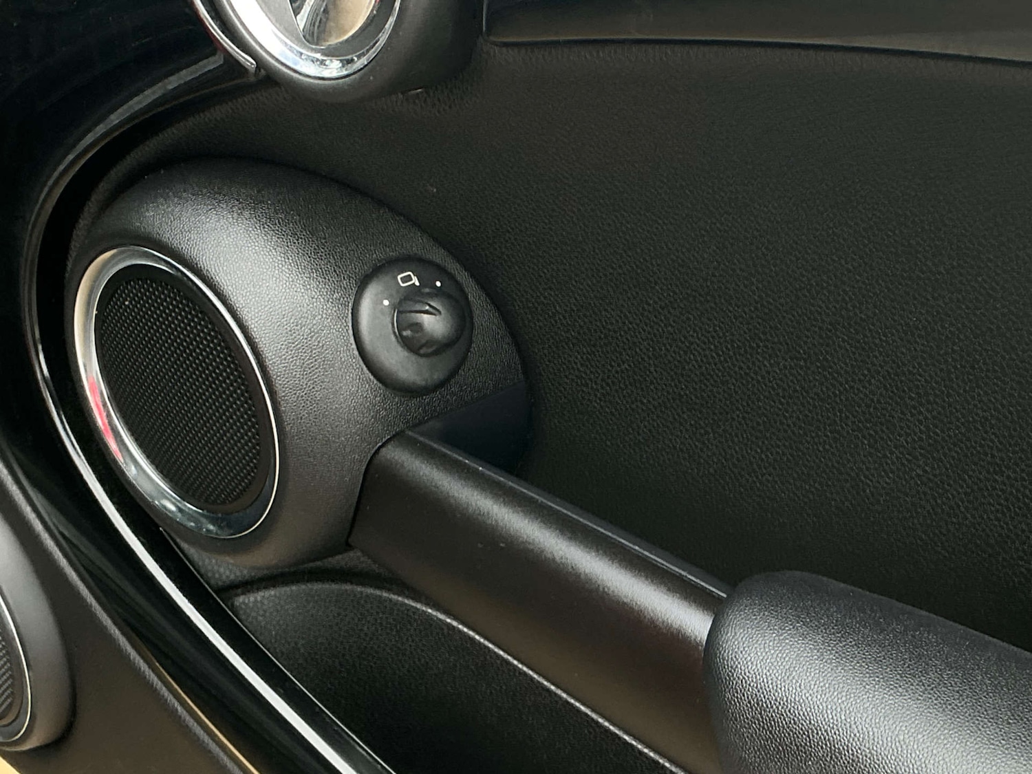 Used MINI Coupe 2015 for sale - 78053740: Photo 36