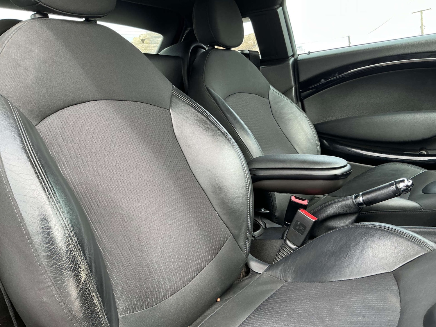 Used MINI Coupe 2015 for sale - 78053740: Photo 37