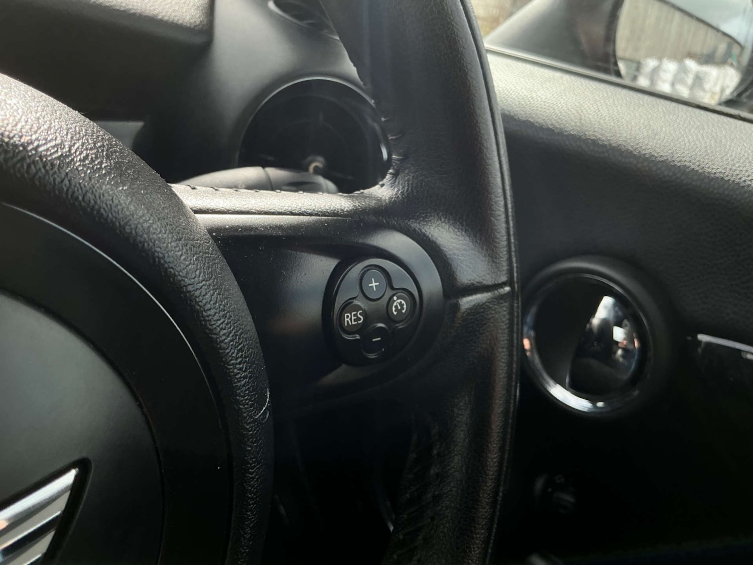 Used MINI Coupe 2015 for sale - 78053740: Photo 49