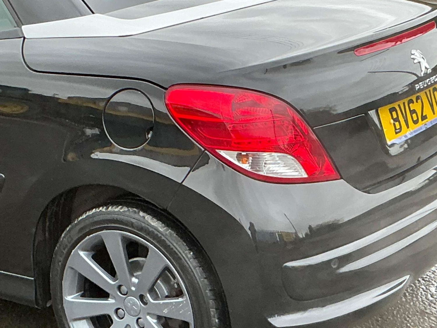 Used Peugeot 207 2012 for sale - 76858845: Photo 28