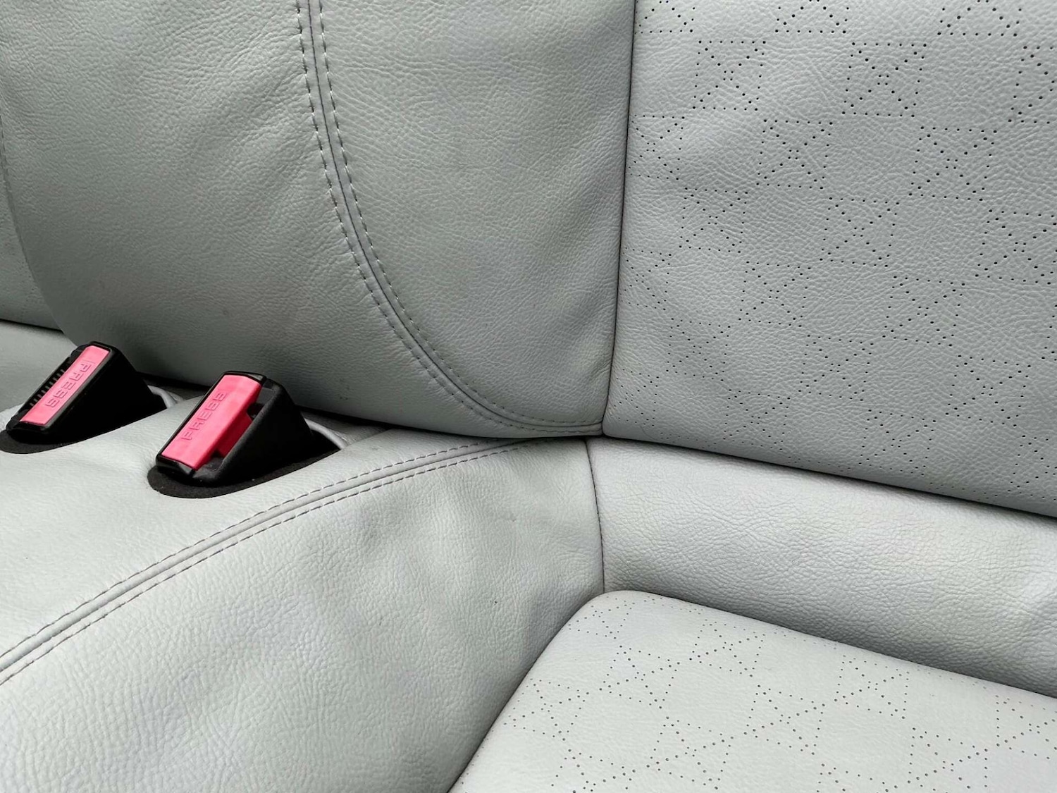 Used Peugeot 207 2012 for sale - 76858845: Photo 38