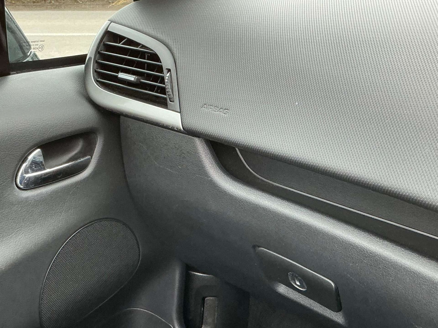 Used Peugeot 207 2012 for sale - 76858845: Photo 48