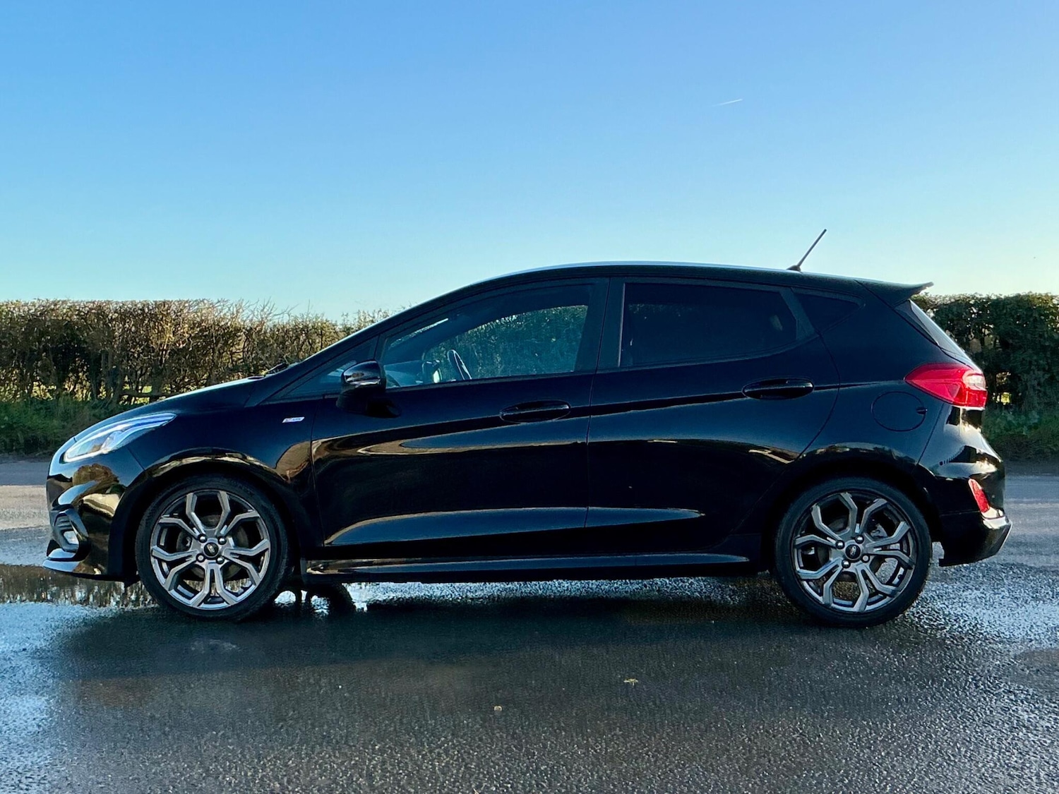 Used Ford Fiesta 2018 for sale - 76606989: Photo 30