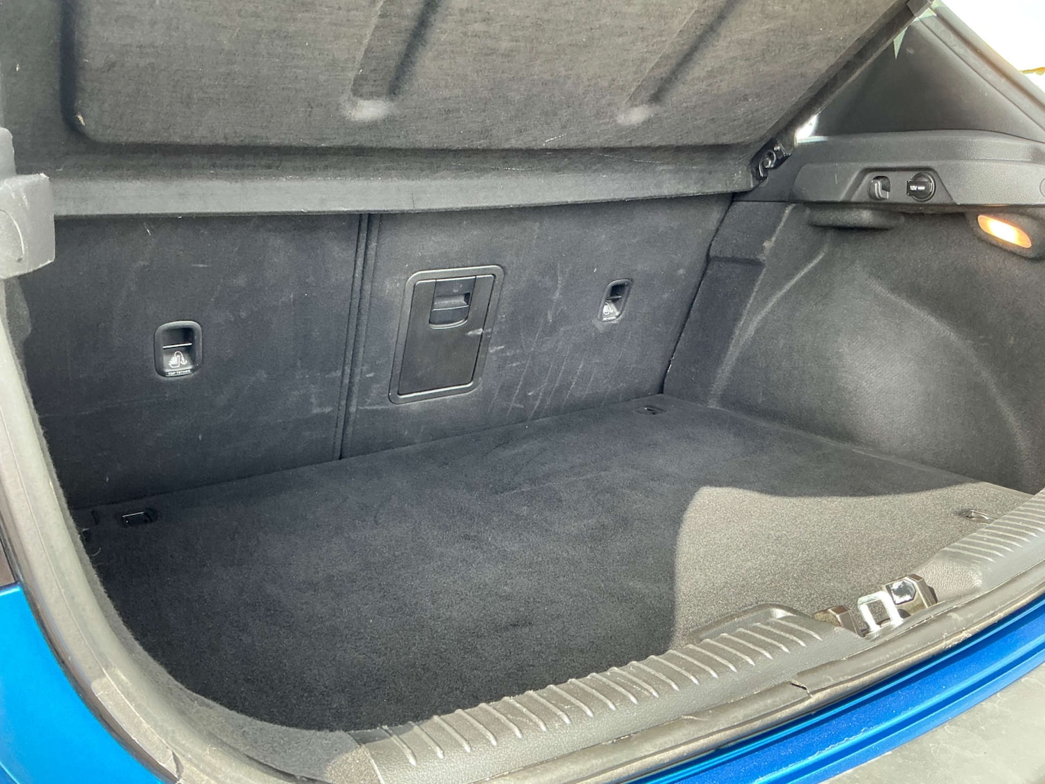 Used Hyundai i30 2017 for sale - 78068146: Photo 17