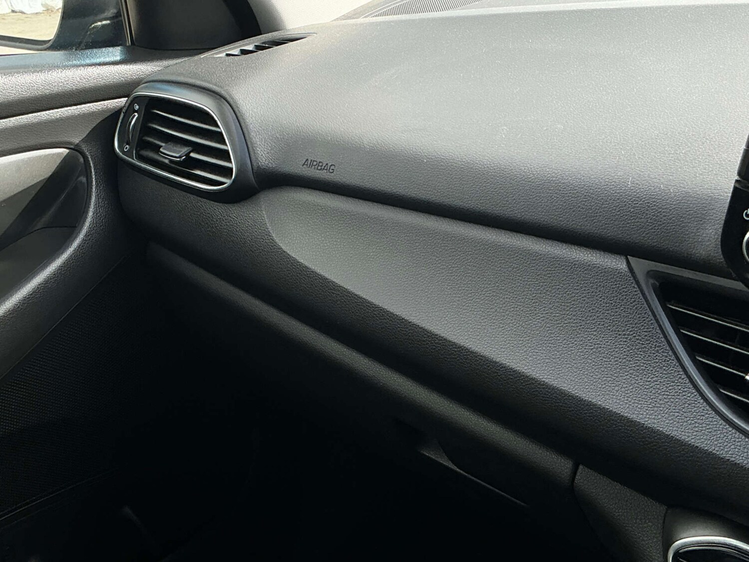 Used Hyundai i30 2017 for sale - 78068146: Photo 49