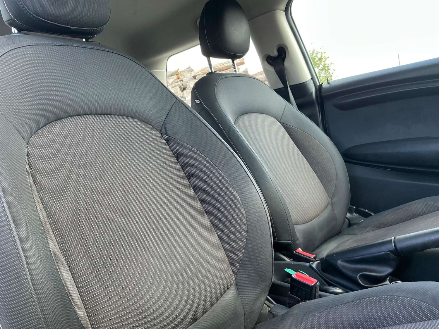 Used MINI Hatch 2015 for sale - 76858860: Photo 27