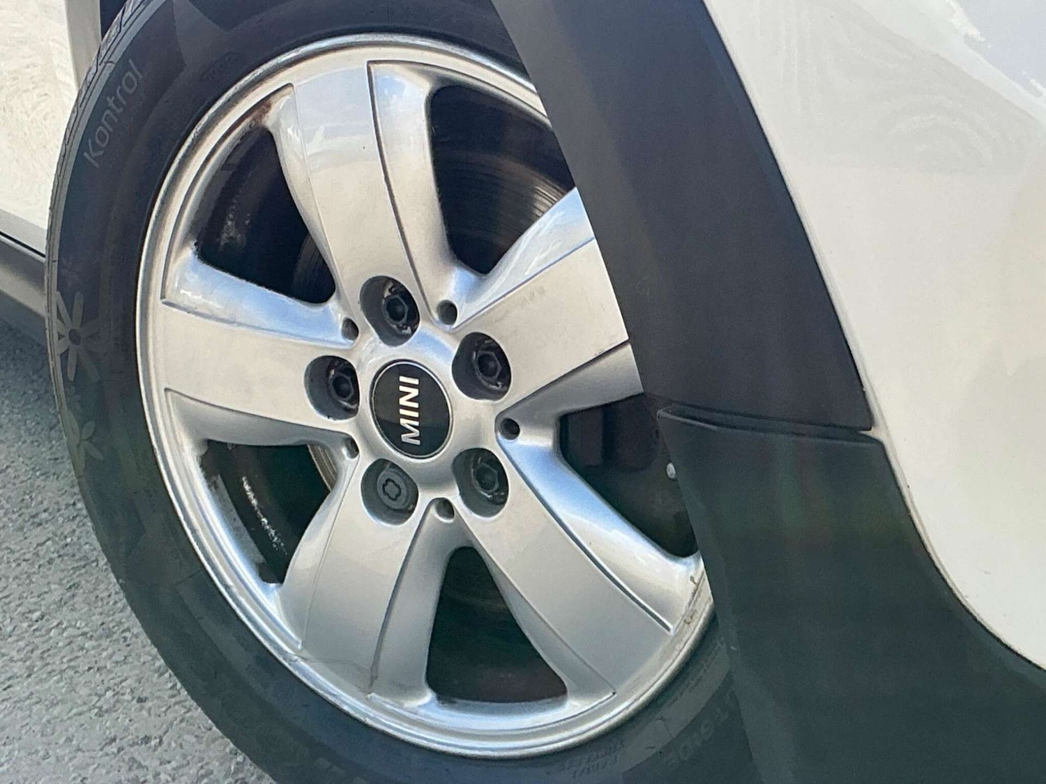 Used MINI Hatch 2015 for sale - 76858860: Photo 9