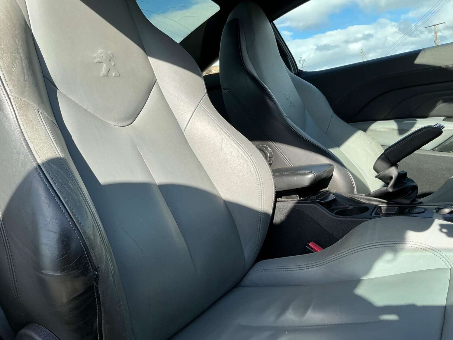 Used Peugeot RCZ 2015 for sale - 76858867: Photo 35