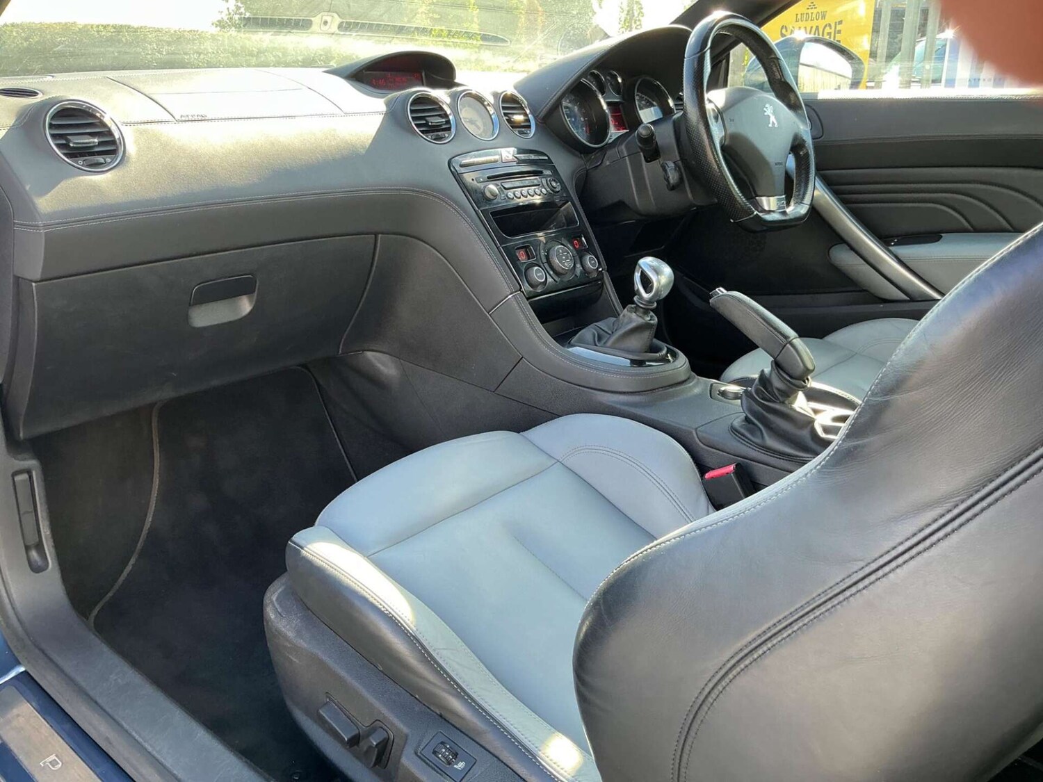 Used Peugeot RCZ 2015 for sale - 76858867: Photo 45