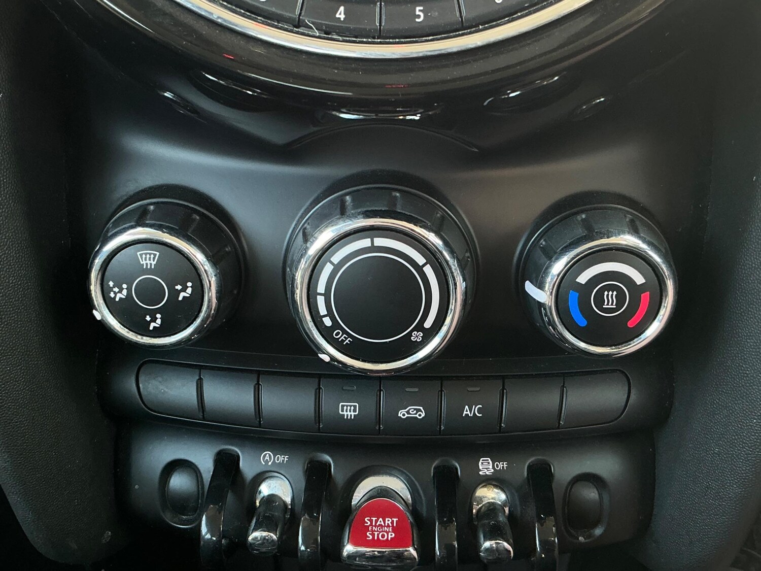 Vehicle 44