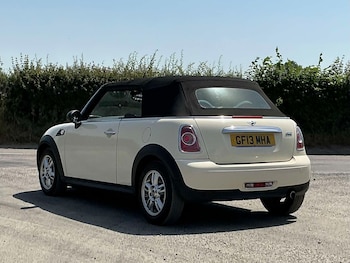 Used MINI Convertible 2013 for sale - 79009896: Photo