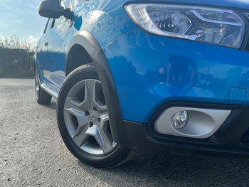 Used Dacia Sandero 2018 for sale - 79489767: Photo