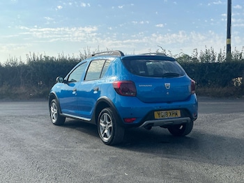 Used Dacia Sandero 2018 for sale - 79489767: Photo